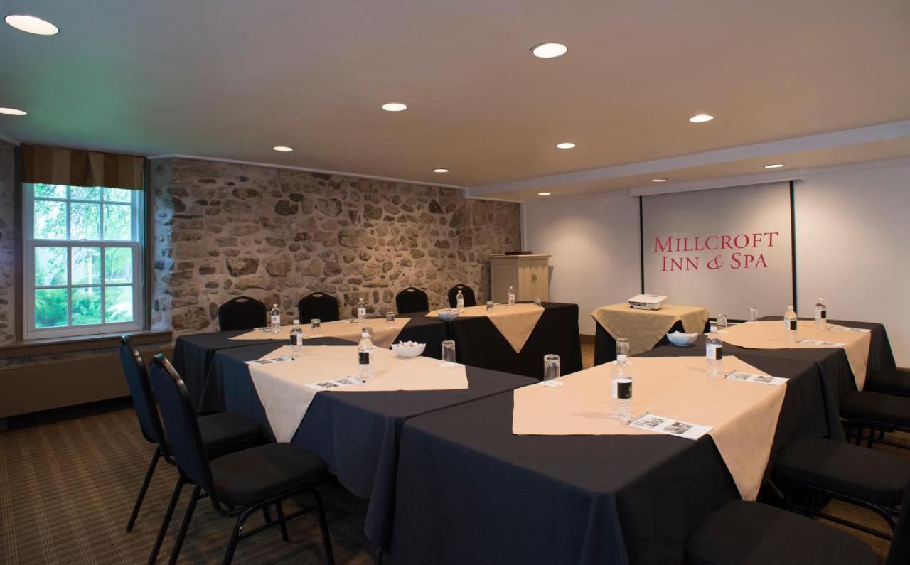 Village Of Alton Millcroft Inn & Spa מראה חיצוני תמונה