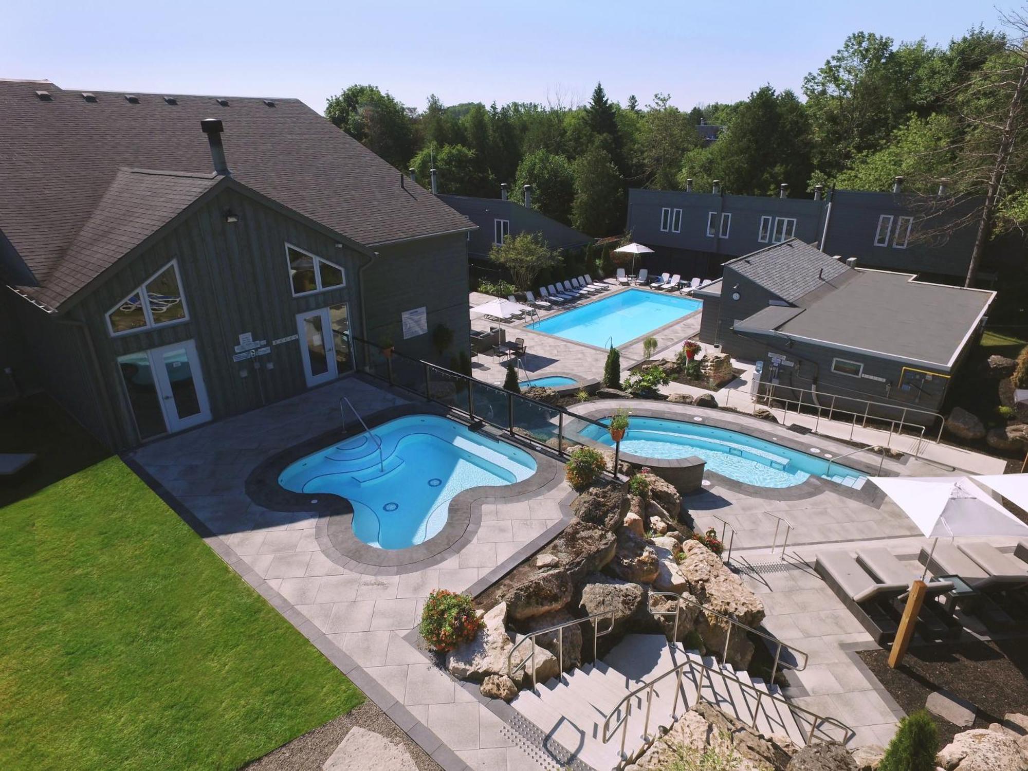 Village Of Alton Millcroft Inn & Spa מראה חיצוני תמונה