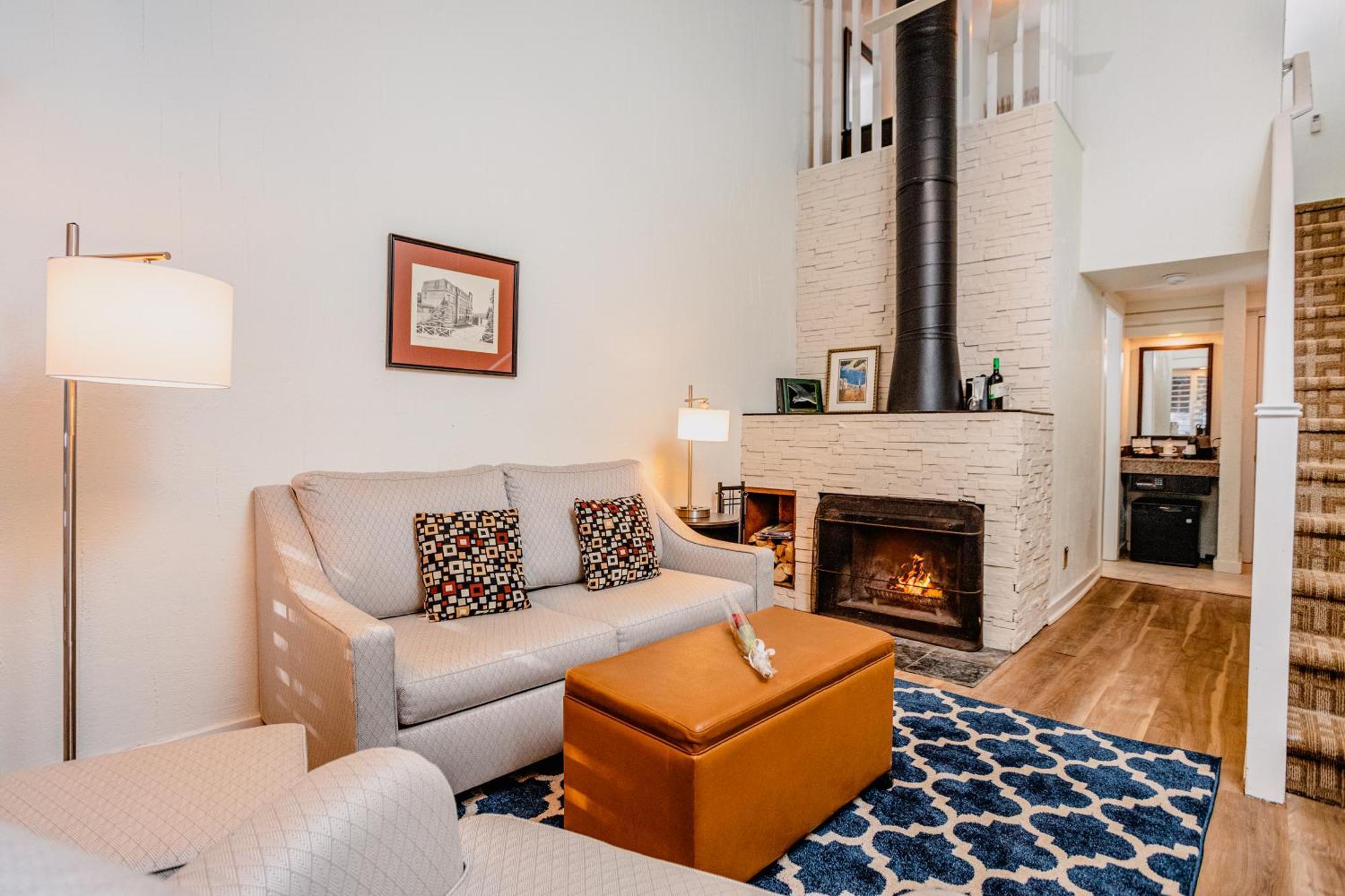 Village Of Alton Millcroft Inn & Spa מראה חיצוני תמונה